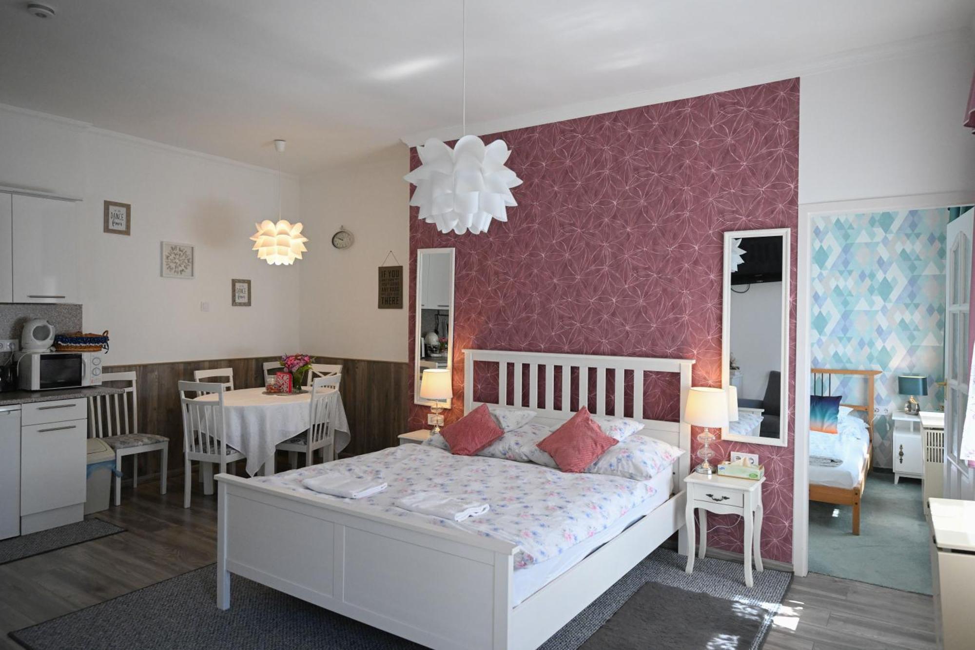 Foglal-Lak Apartman إغير المظهر الخارجي الصورة
